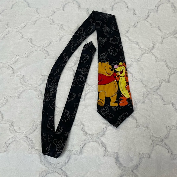 DISNEY POOH Winnie The Pooh Neck Tie OS - Picture 3 of 10